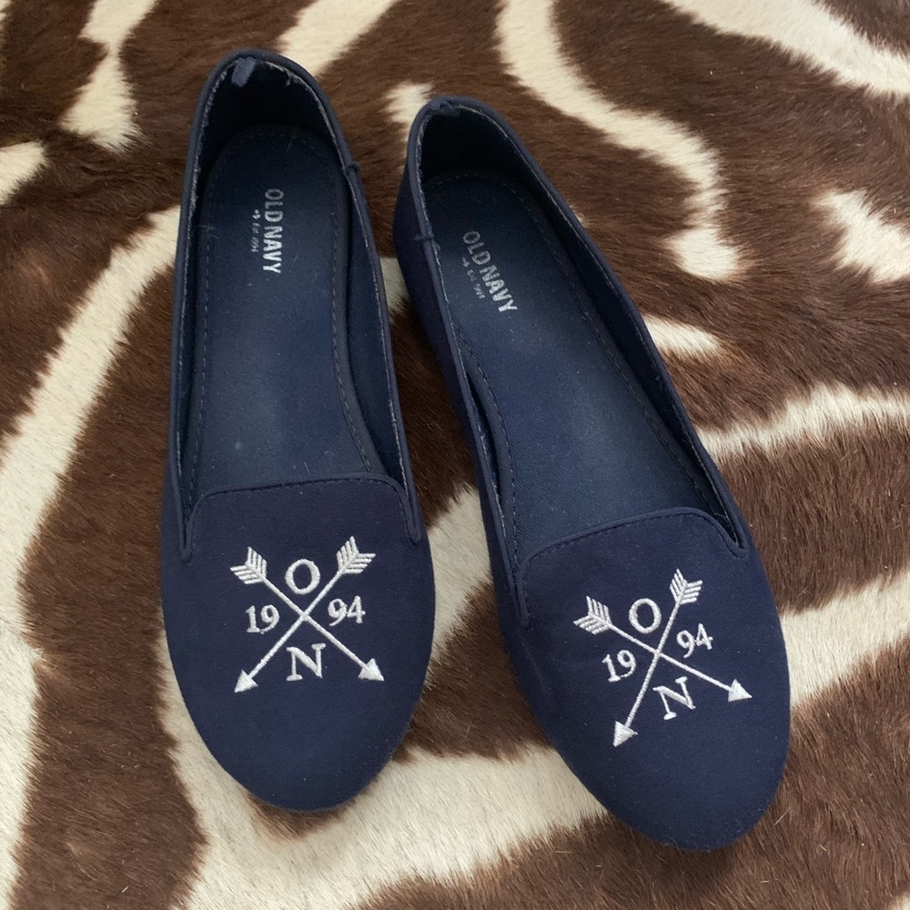 Old Navy embellished flats